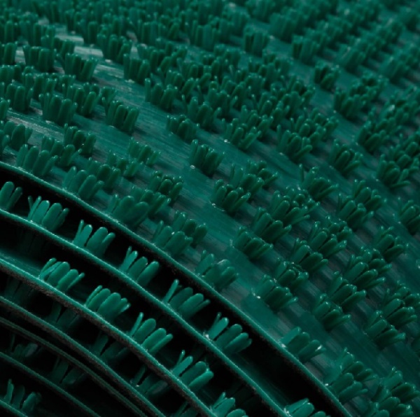 Щетинистое покрытие 0,9*13,5 м (зеленый)