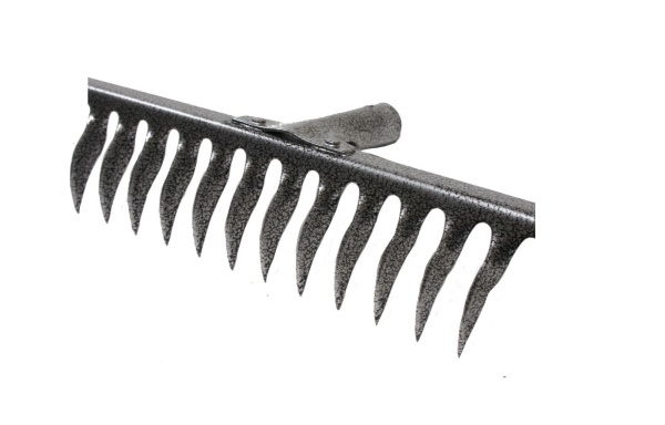 Грабли клепанные с витым зубом 12-зубые, рельсовая сталь, б/ч